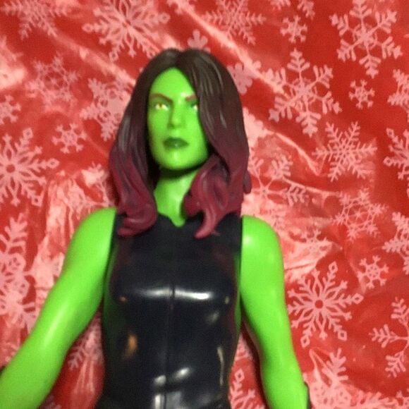 Marvel Titans Gamora action figure - Picture 3 of 5
